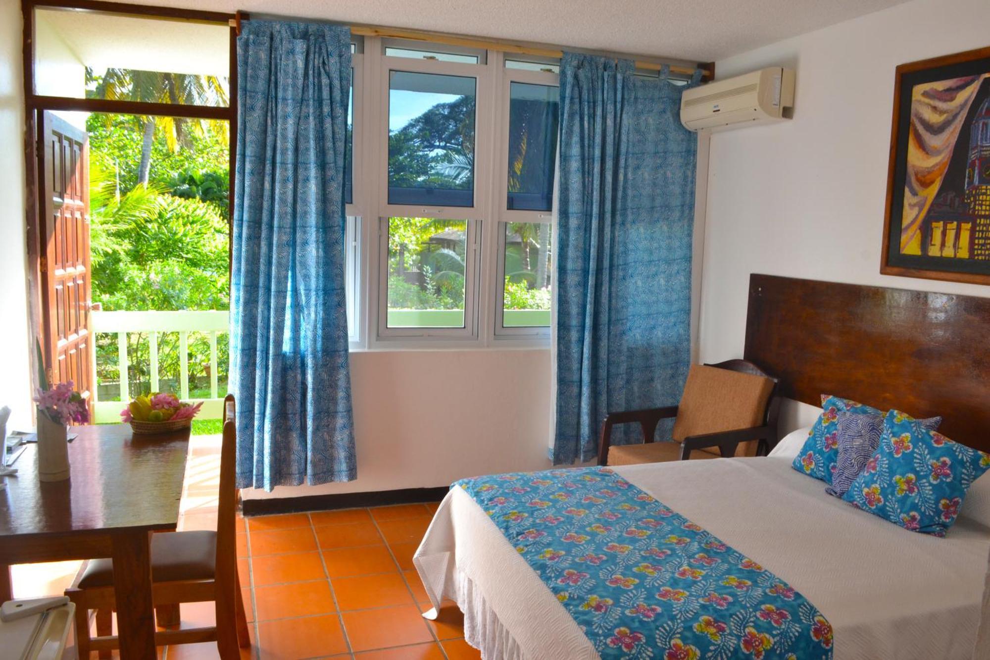Portsmouth Beach Hotel Ngoại thất bức ảnh